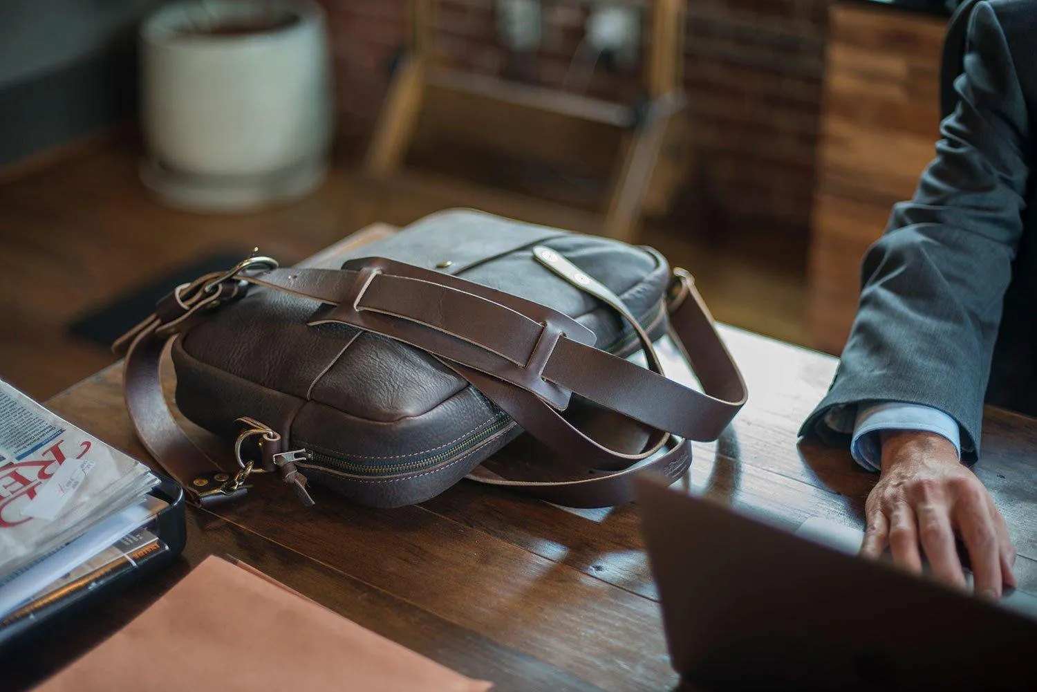 MARTIN THIN LEATHER BRIEFCASE